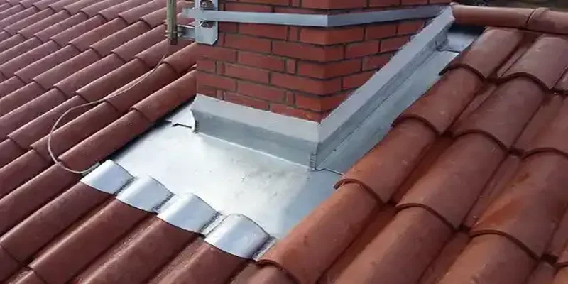 travaux de zinguerie et pose de gouttières zinc à Champ Laurent